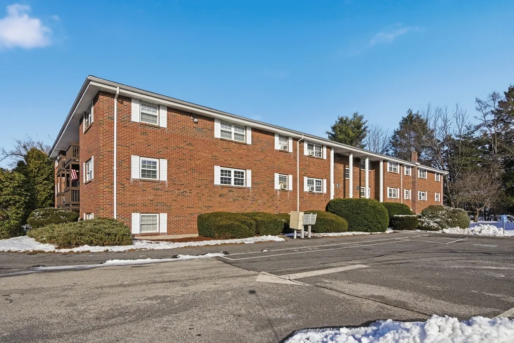 2 bed, 1 bath apartment for rent at 39 Pleasant St Unit 7, Northborough — photo 21 of 22