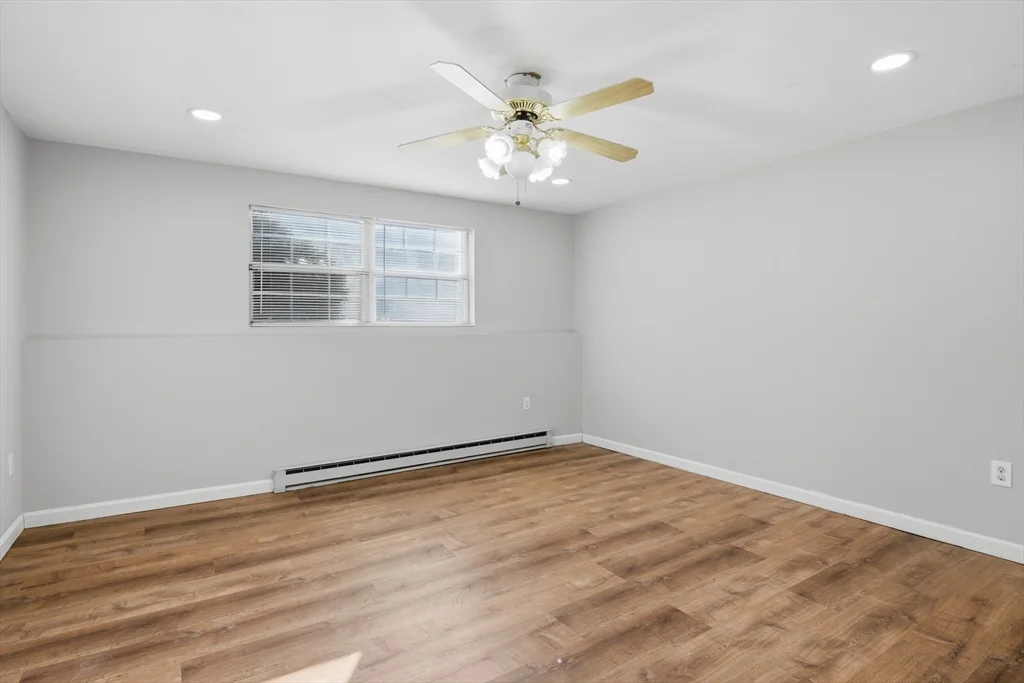 2 bed, 1 bath apartment for rent at 39 Pleasant St Unit 7, Northborough — photo 13 of 22