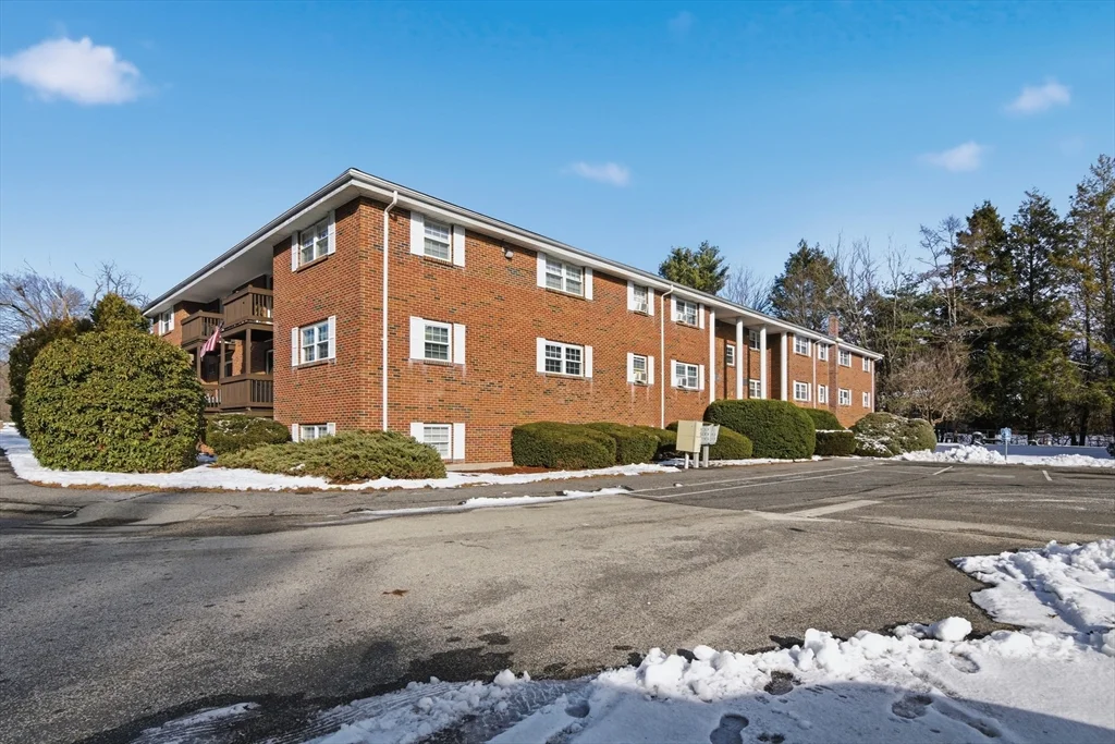 2 bed, 1 bath apartment for rent at 39 Pleasant St Unit 7, Northborough — photo 20 of 22