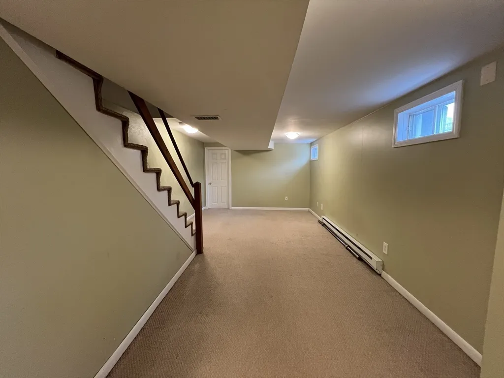 2 bed, 1 bath apartment for rent at 39 Plimpton Ave Unit 39, Norwood — photo 8 of 10