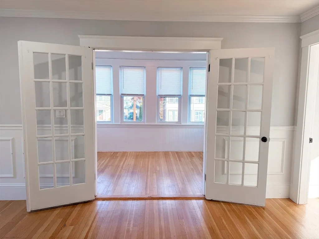 3 bed, 1 bath apartment for rent at 39 Pond St Unit 2, Framingham — photo 5 of 18