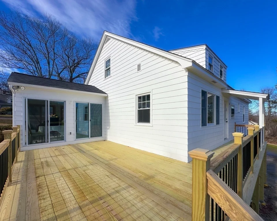 4 bed, 2 bath apartment for rent at 39 Prospect St, Auburn — photo 11 of 13