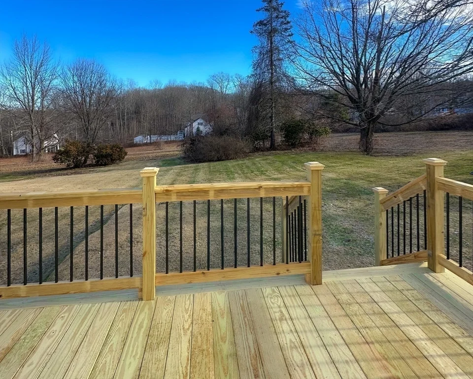 4 bed, 2 bath apartment for rent at 39 Prospect St, Auburn — photo 12 of 13