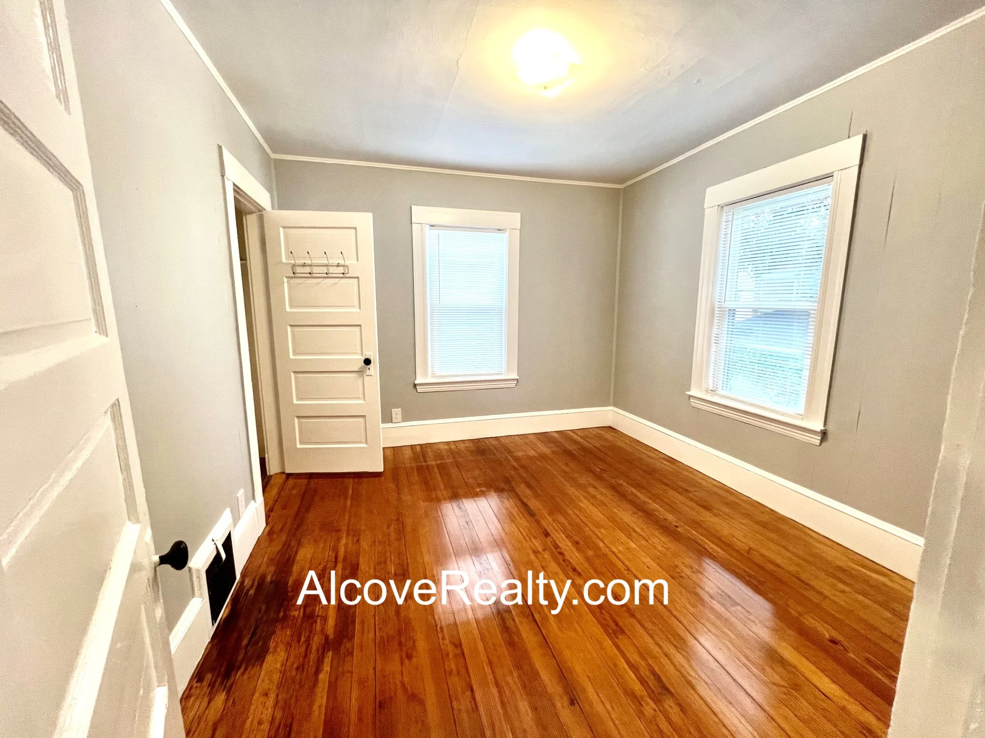 2 bed, 1 bath apartment for rent at 39 Raymond Ave Unit 2, West Somerville — photo 9 of 10