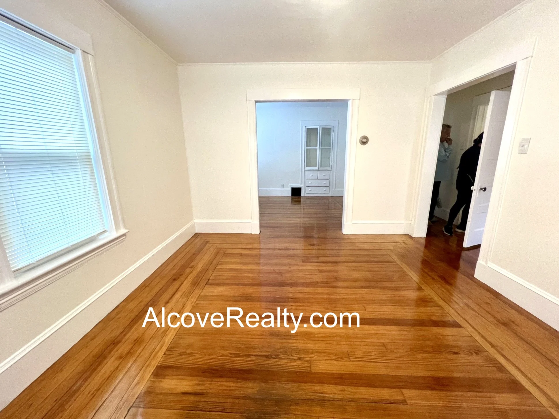 2 bed, 1 bath apartment for rent at 39 Raymond Ave Unit 2, West Somerville — photo 3 of 10