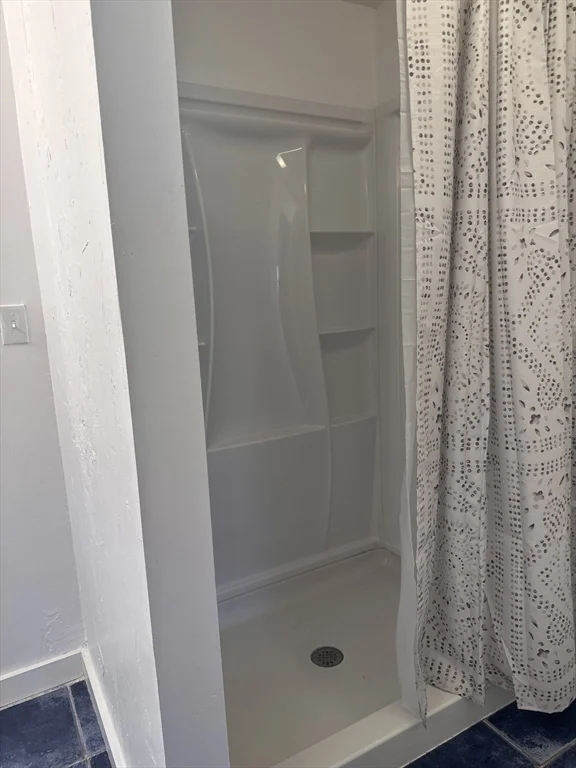 1 bed, 1 bath apartment for rent at 39 Raymond Unit R, Franklin — photo 12 of 17