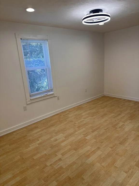 1 bed, 1 bath apartment for rent at 39 Raymond Unit R, Franklin — photo 15 of 17
