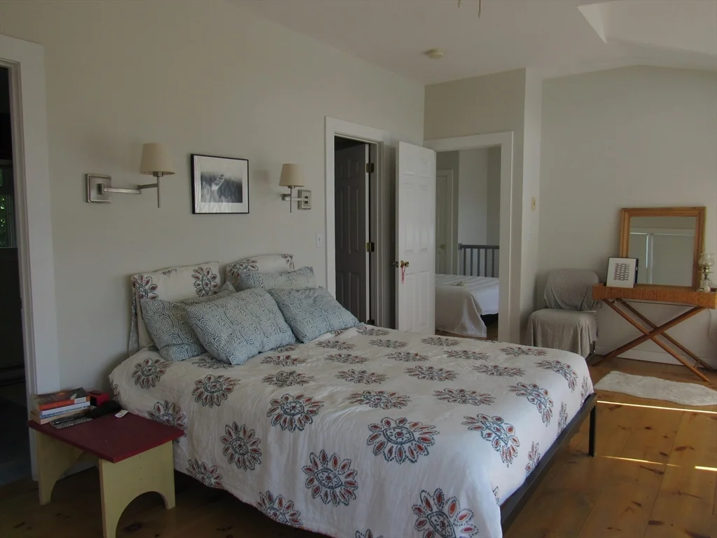 2 bed, 2 bath apartment for rent at 39 River Rd Unit -, Little Neck — photo 12 of 20
