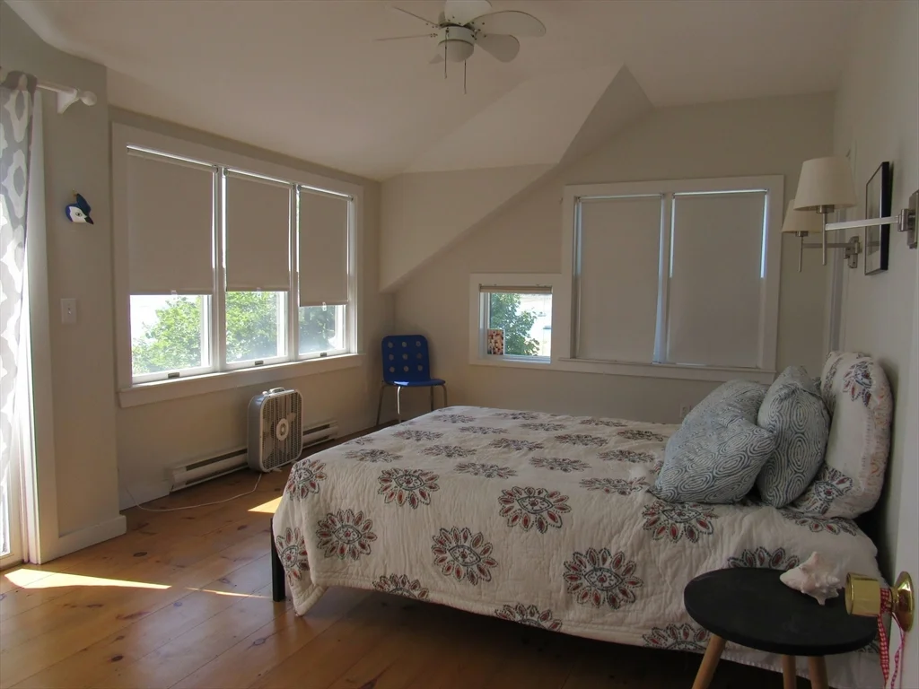 2 bed, 2 bath apartment for rent at 39 River Rd Unit -, Little Neck — photo 11 of 20