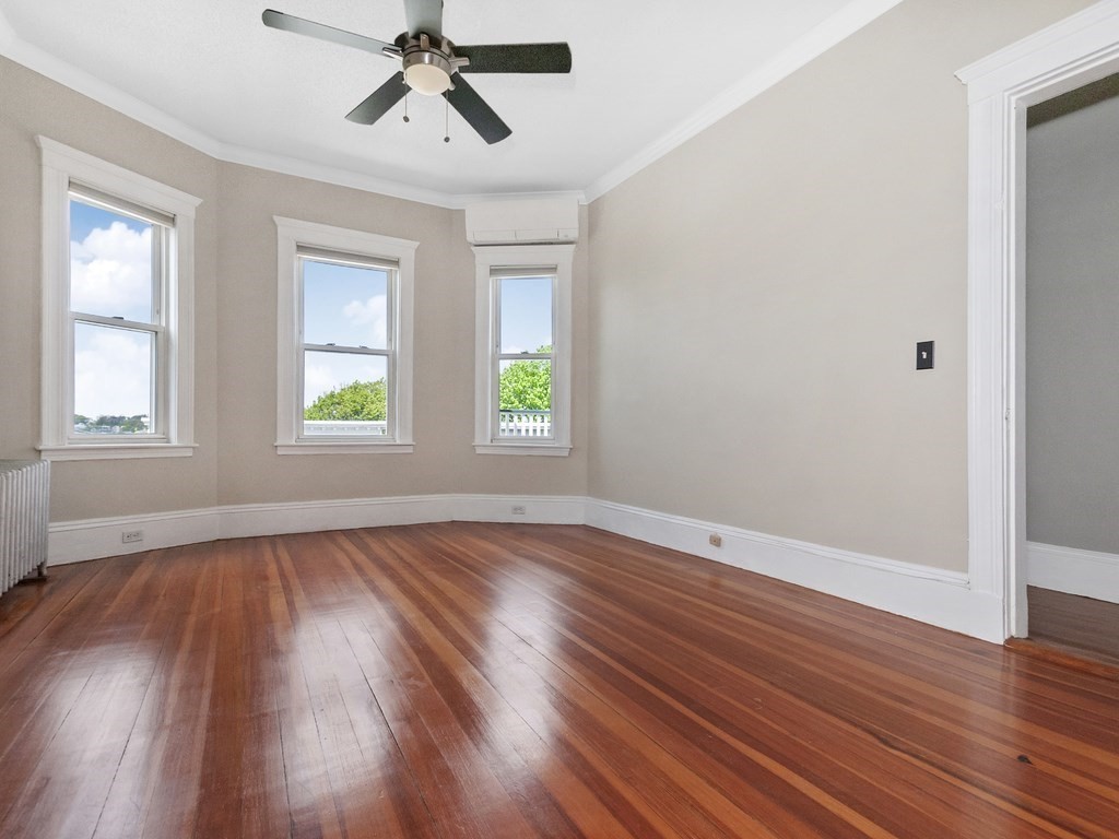 2 bed, 1 bath apartment for rent at 39 Rosemont Unit 3, Dorchester — photo 4 of 16
