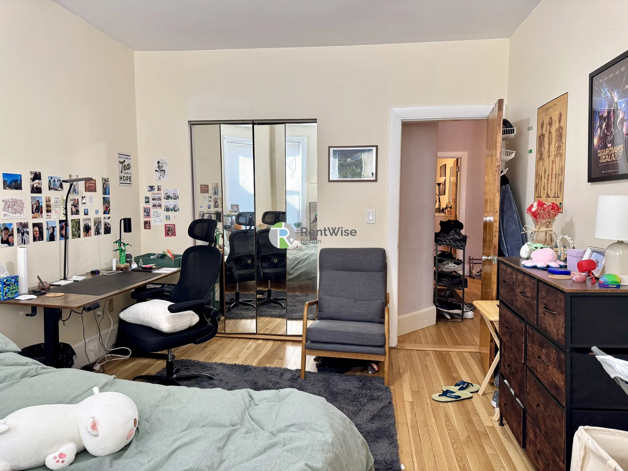 4 bed, 2 bath apartment for rent at 39 Saint Paul St Unit 2, Coolidge Corner — photo 7 of 22