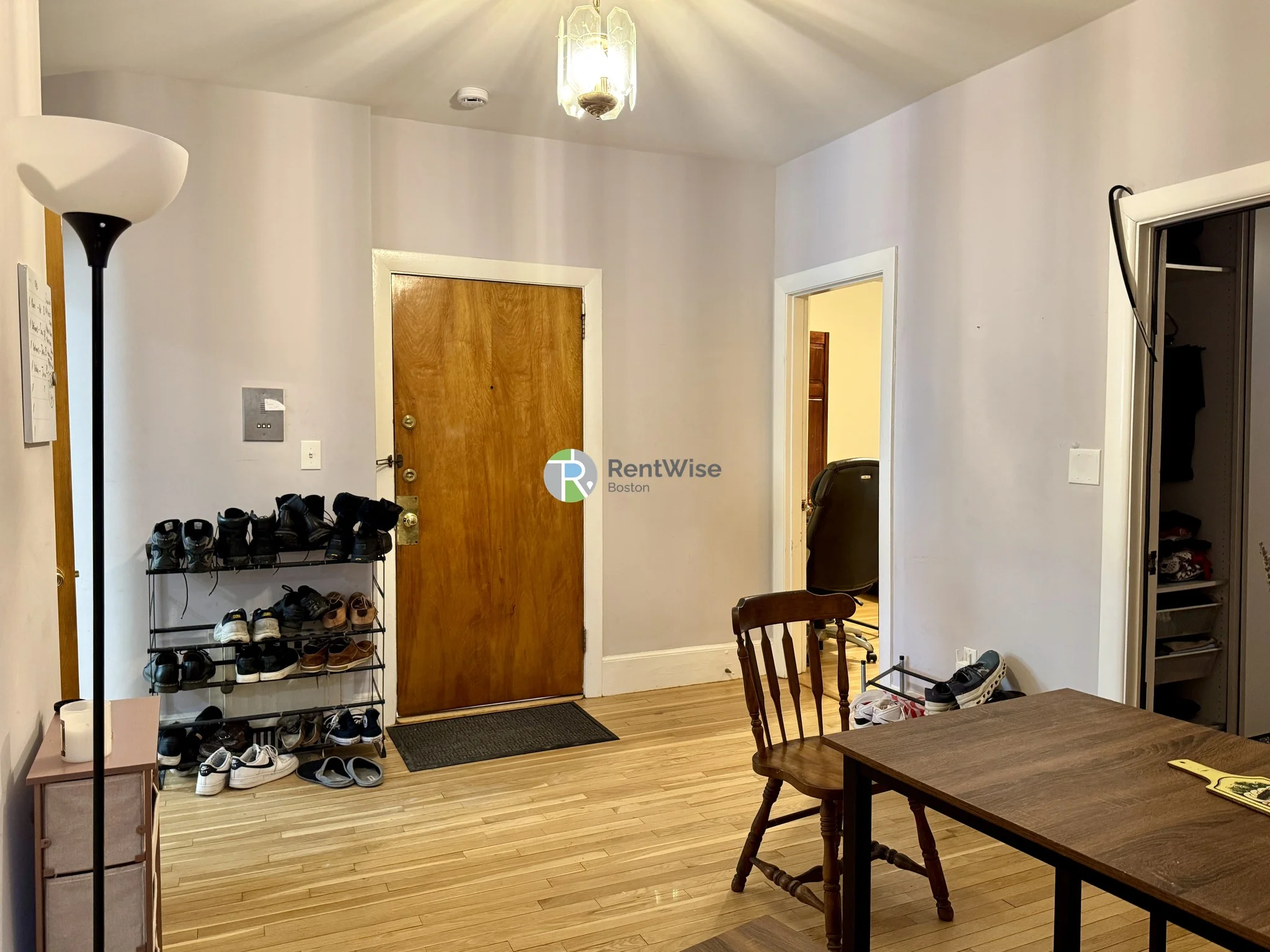 4 bed, 2 bath apartment for rent at 39 Saint Paul St Unit 2, Coolidge Corner — photo 16 of 22