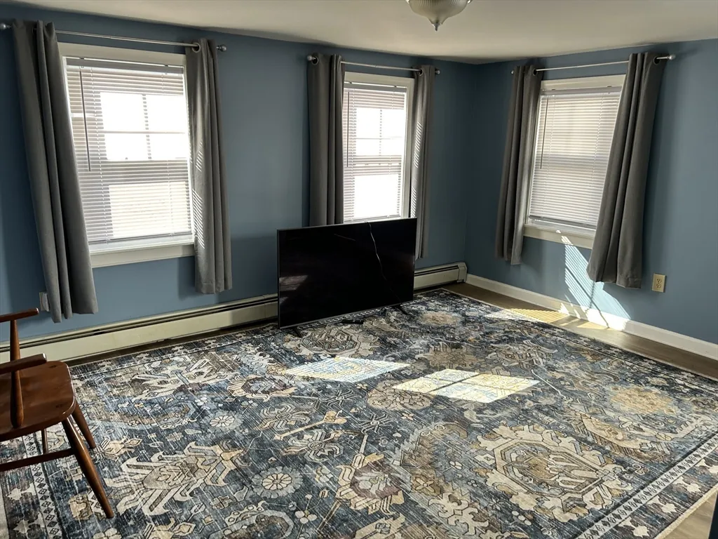 1 bed, 1 bath apartment for rent at 39 School St Unit 1, Milford — photo 2 of 10