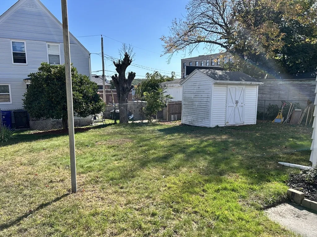 1 bed, 1 bath apartment for rent at 39 School St Unit 1, Milford — photo 9 of 10