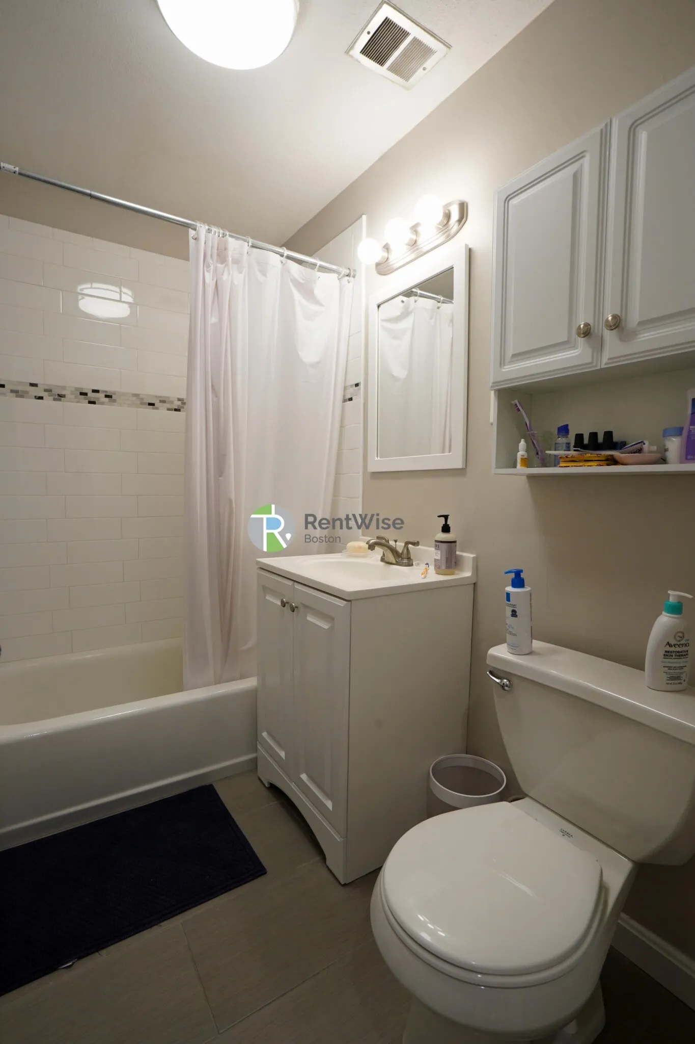 1 bed, 1 bath apartment for rent at 39 Shepard St Unit 3, Brighton — photo 11 of 15