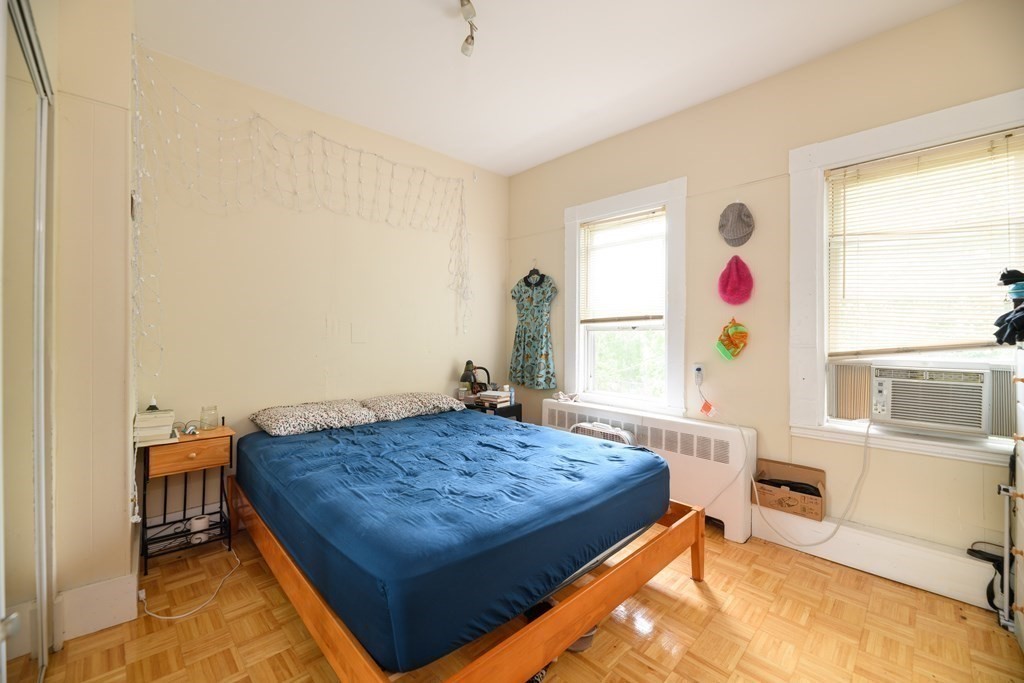 2 bed, 1 bath apartment for rent at 39 Skehan Unit 3, Ward Two — photo 4 of 8