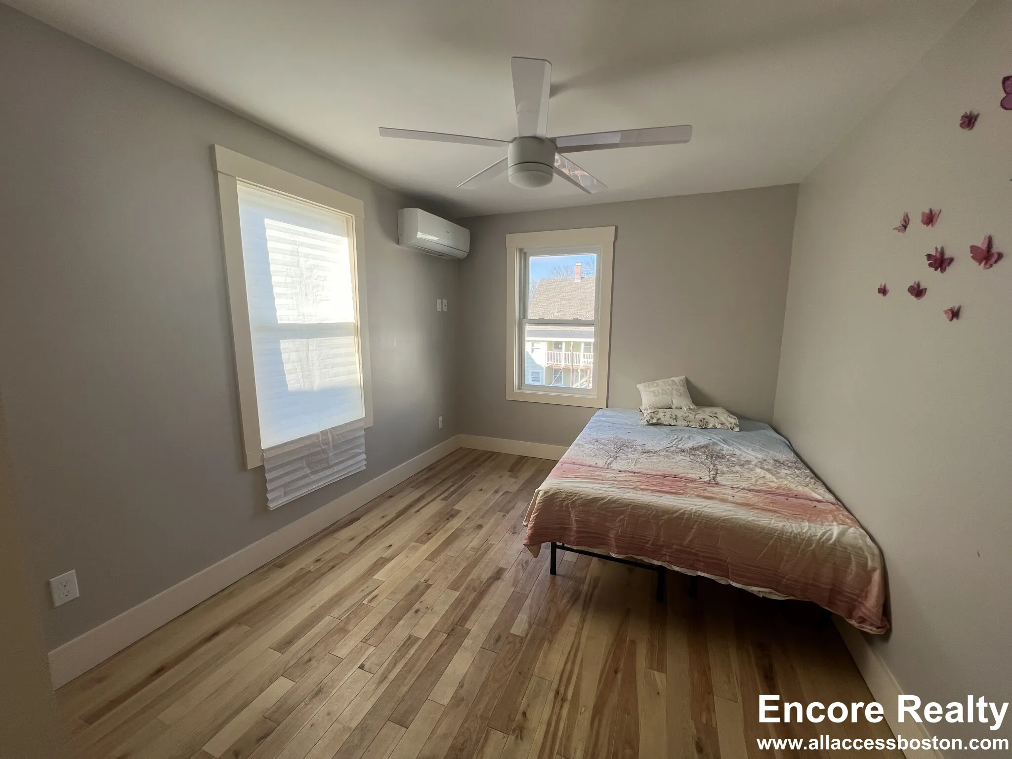 4 bed, 2.5 bath apartment for rent at 39 Snow St Unit 1, Brighton — photo 18 of 26