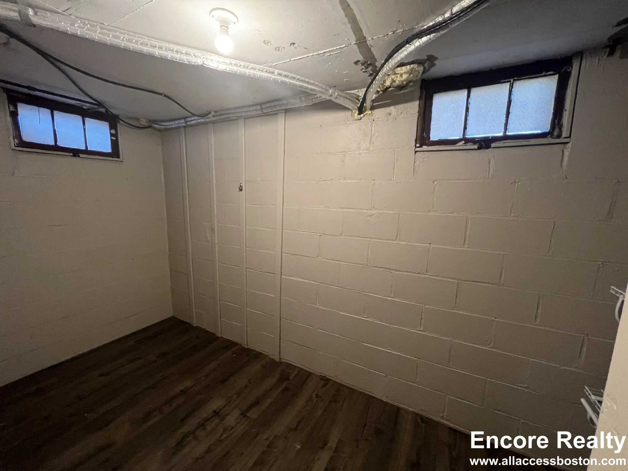 4 bed, 2.5 bath apartment for rent at 39 Snow St Unit 1, Brighton — photo 25 of 26