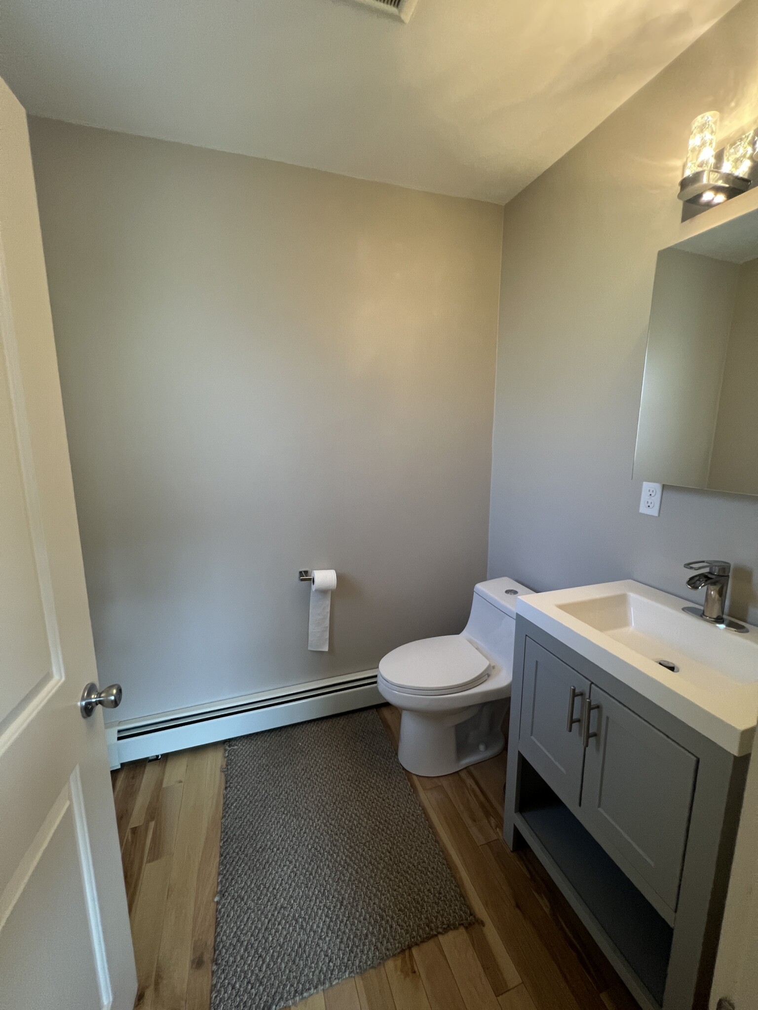 4 bed, 2.5 bath apartment for rent at 39 Snow St Unit 3, Brighton — photo 16 of 35