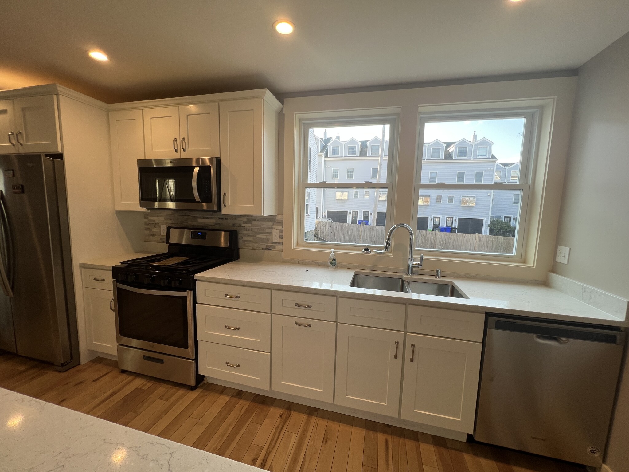 4 bed, 2.5 bath apartment for rent at 39 Snow St Unit 3, Brighton — photo 13 of 35
