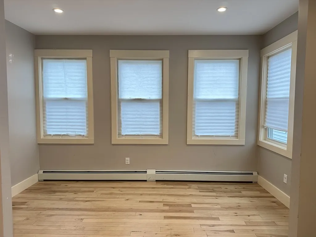 3 bed, 2.5 bath apartment for rent at 39 Snow St Unit Single, Brighton — photo 10 of 28