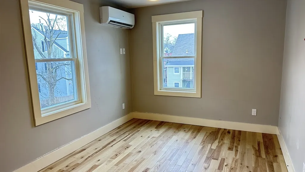 3 bed, 2.5 bath apartment for rent at 39 Snow St Unit Single, Brighton — photo 24 of 28