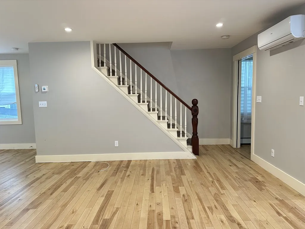 3 bed, 2.5 bath apartment for rent at 39 Snow St Unit Single, Brighton — photo 7 of 28