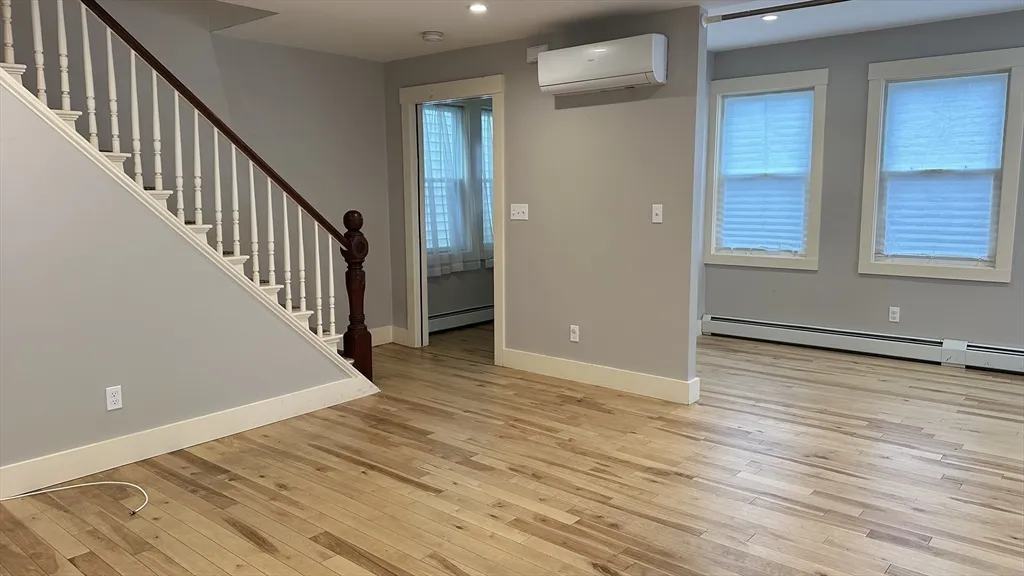 3 bed, 2.5 bath apartment for rent at 39 Snow St Unit Single, Brighton — photo 8 of 28