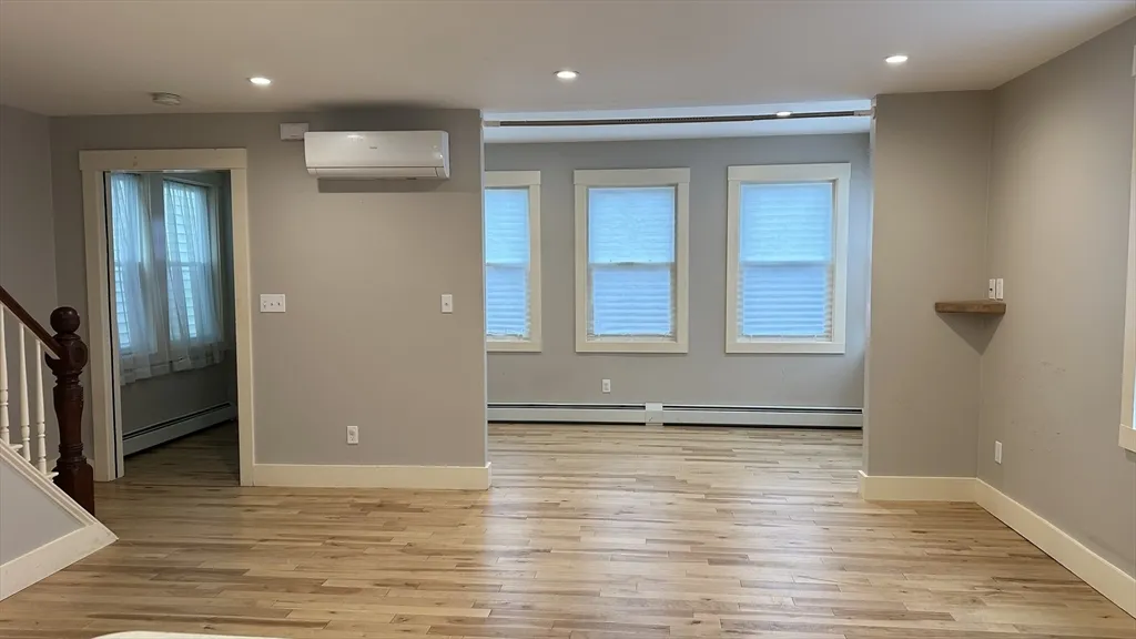 3 bed, 2.5 bath apartment for rent at 39 Snow St Unit Single, Brighton — photo 9 of 28