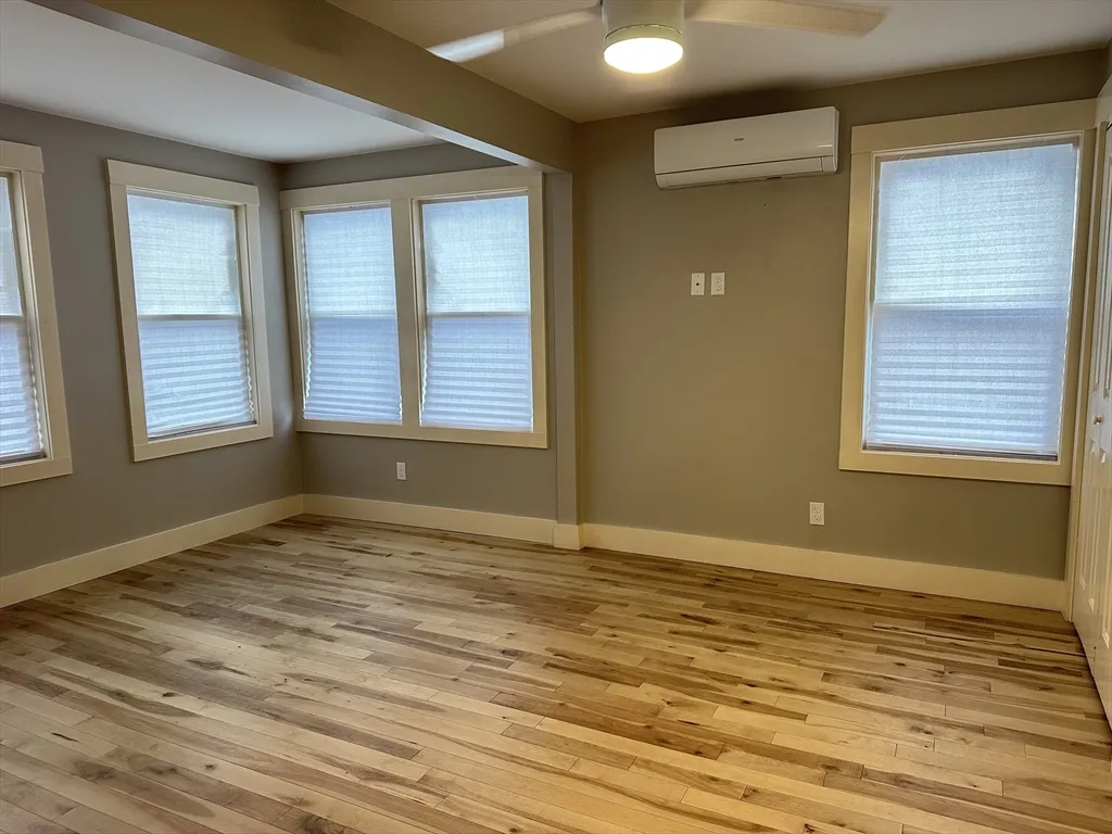 3 bed, 2.5 bath apartment for rent at 39 Snow St Unit Single, Brighton — photo 16 of 28