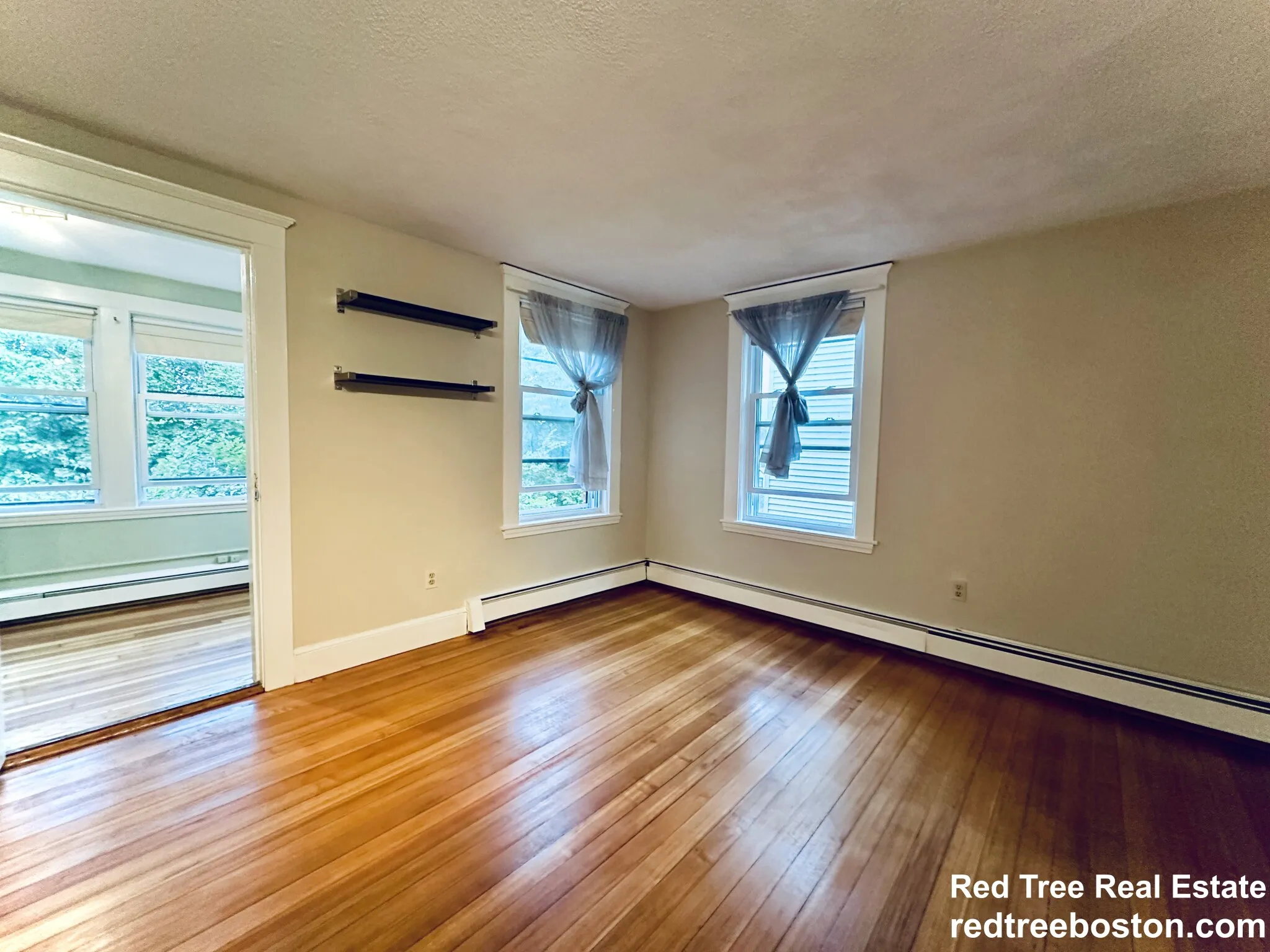 2.5 bed, 1 bath apartment for rent at 39 South St Unit 4, Brighton — photo 11 of 41