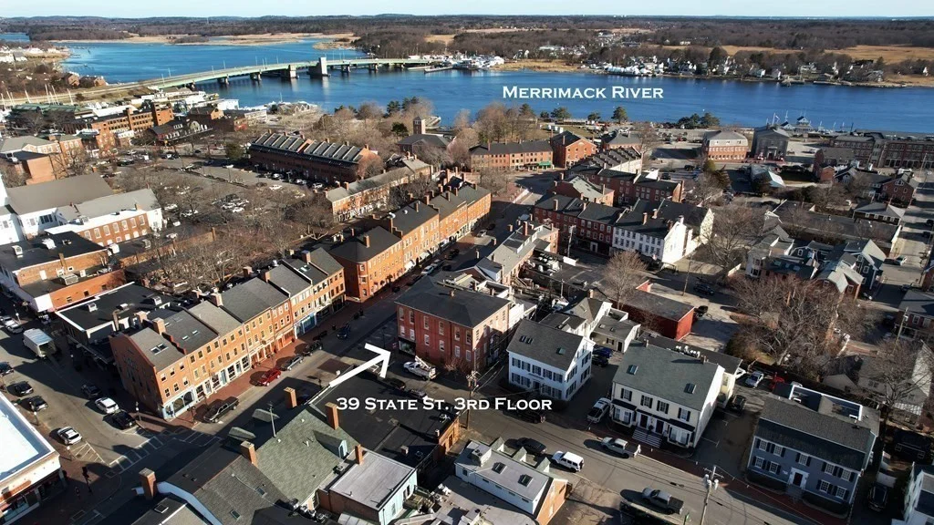 2 bed, 2 bath apartment for rent at 39 State St Unit 4, Newburyport — photo 40 of 41