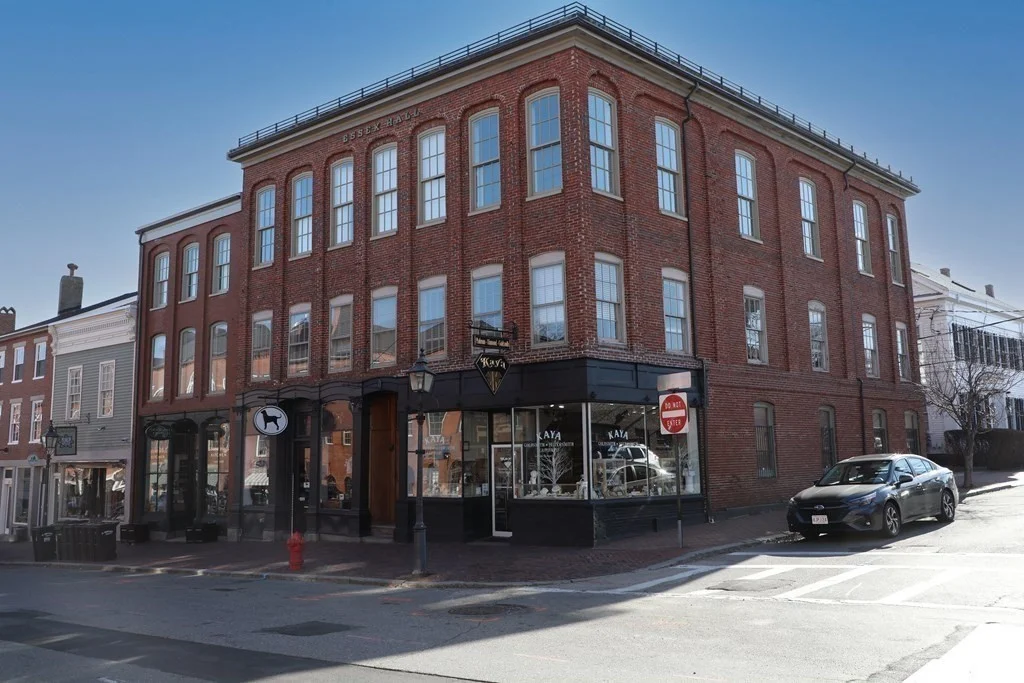 2 bed, 2 bath apartment for rent at 39 State St Unit 4, Newburyport — photo 1 of 41