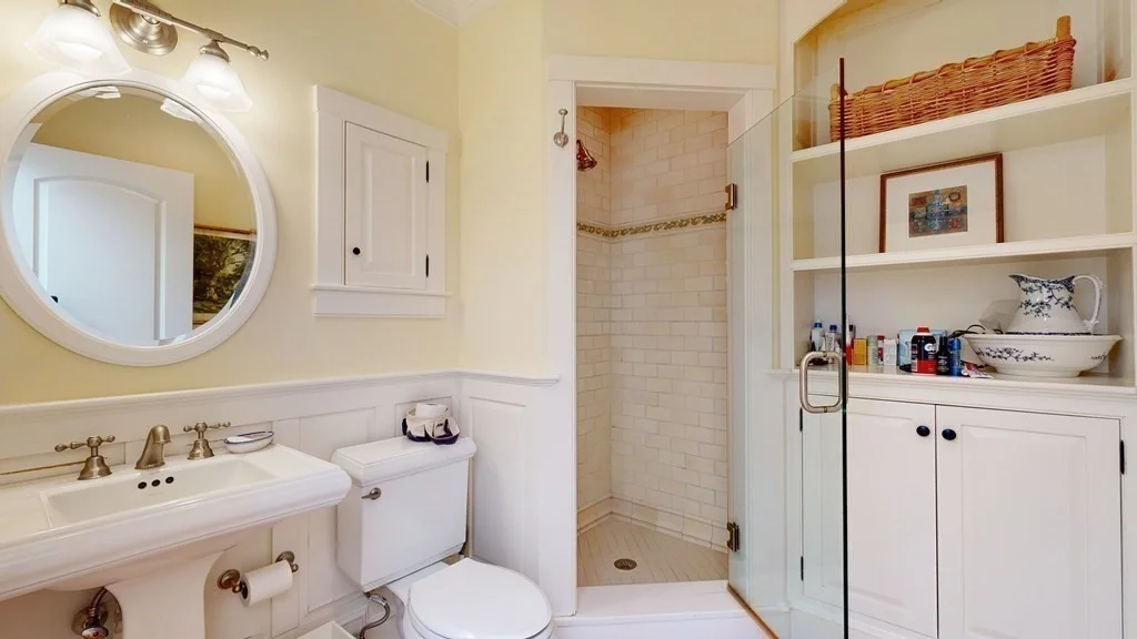 2 bed, 2 bath apartment for rent at 39 State St Unit 4, Newburyport — photo 35 of 41