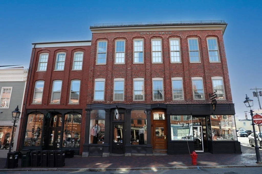 2 bed, 2 bath apartment for rent at 39 State St Unit 4, Newburyport — photo 3 of 41