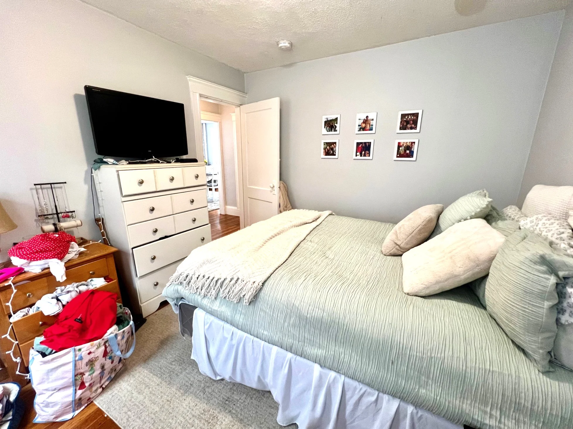 2 bed, 1 bath apartment for rent at 39 Sterling St Unit 1, West Somerville — photo 10 of 15