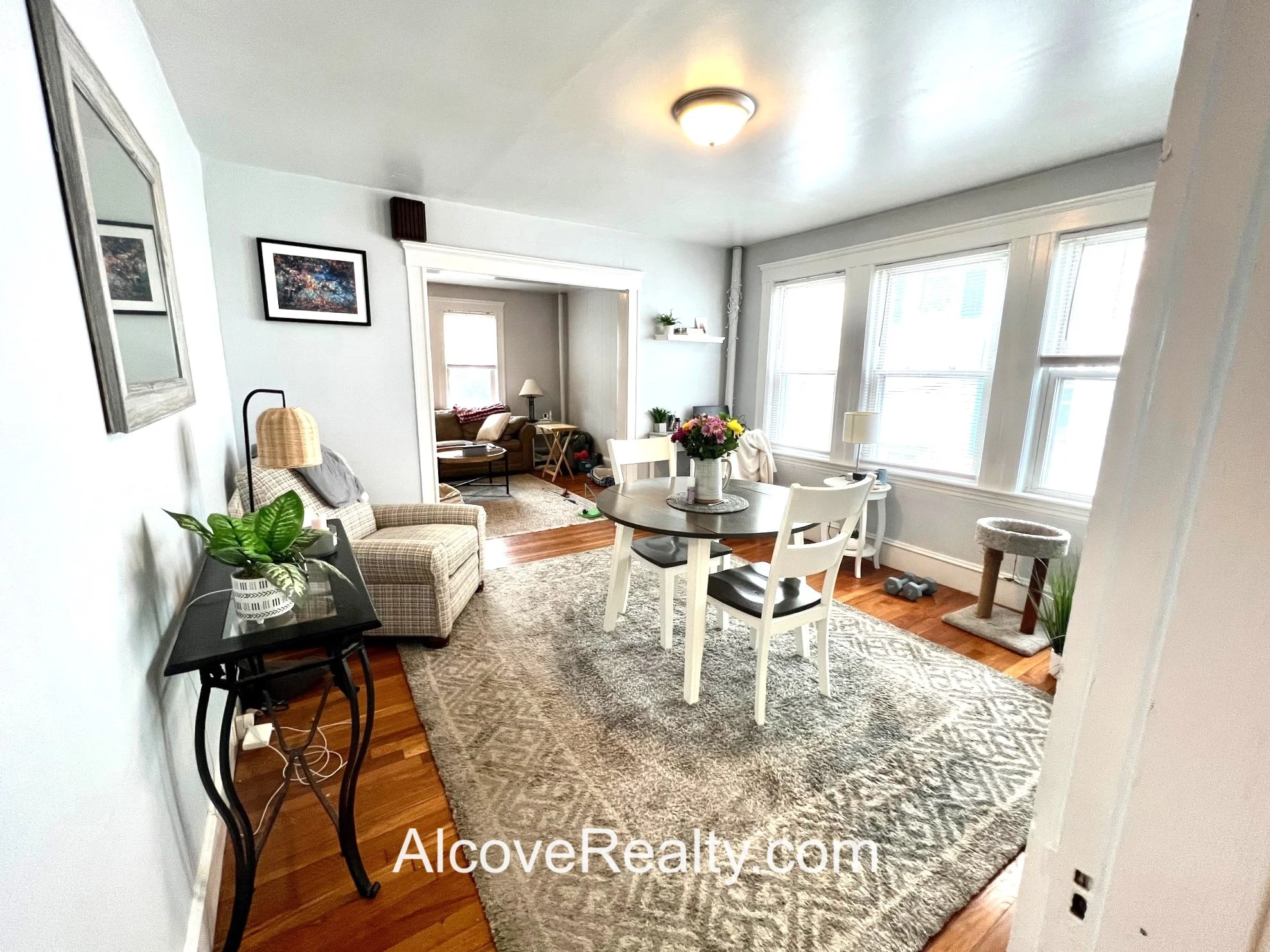 2 bed, 1 bath apartment for rent at 39 Sterling St Unit 1, West Somerville — photo 2 of 15