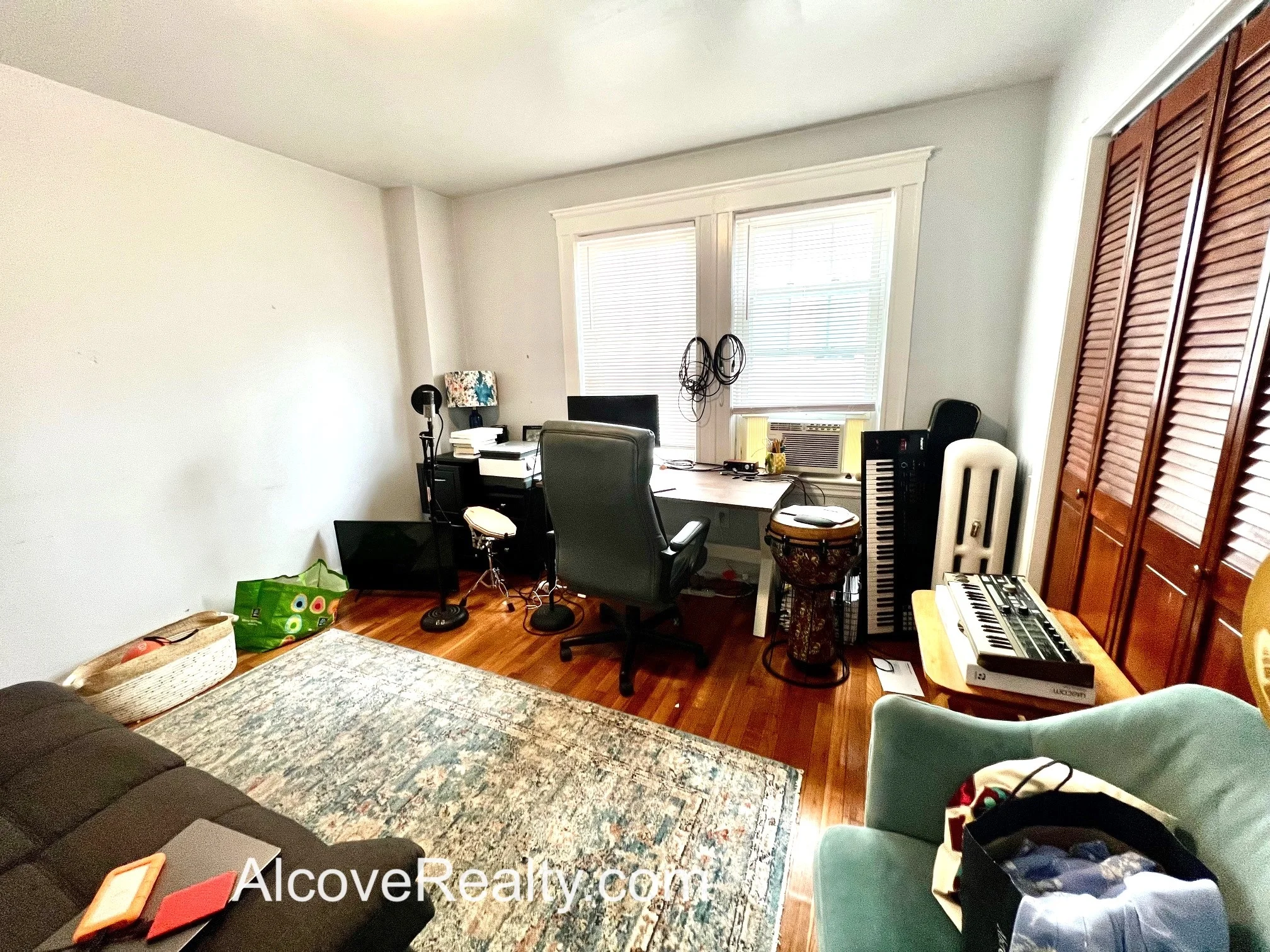 2 bed, 1 bath apartment for rent at 39 Sterling St Unit 1, West Somerville — photo 12 of 15