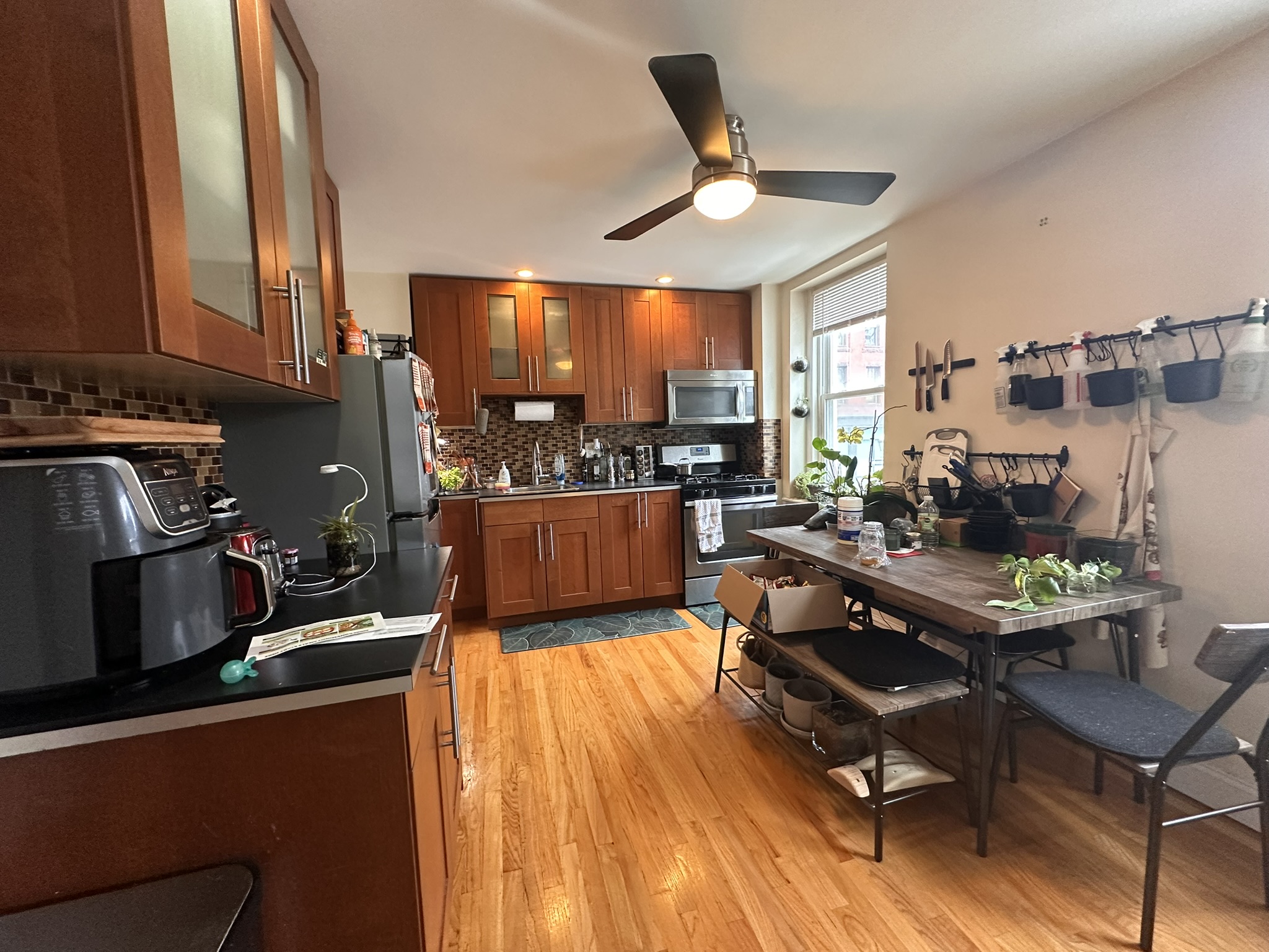 1 bed, 1 bath apartment for rent at 39 Stillman St Unit 2, North End — photo 2 of 5