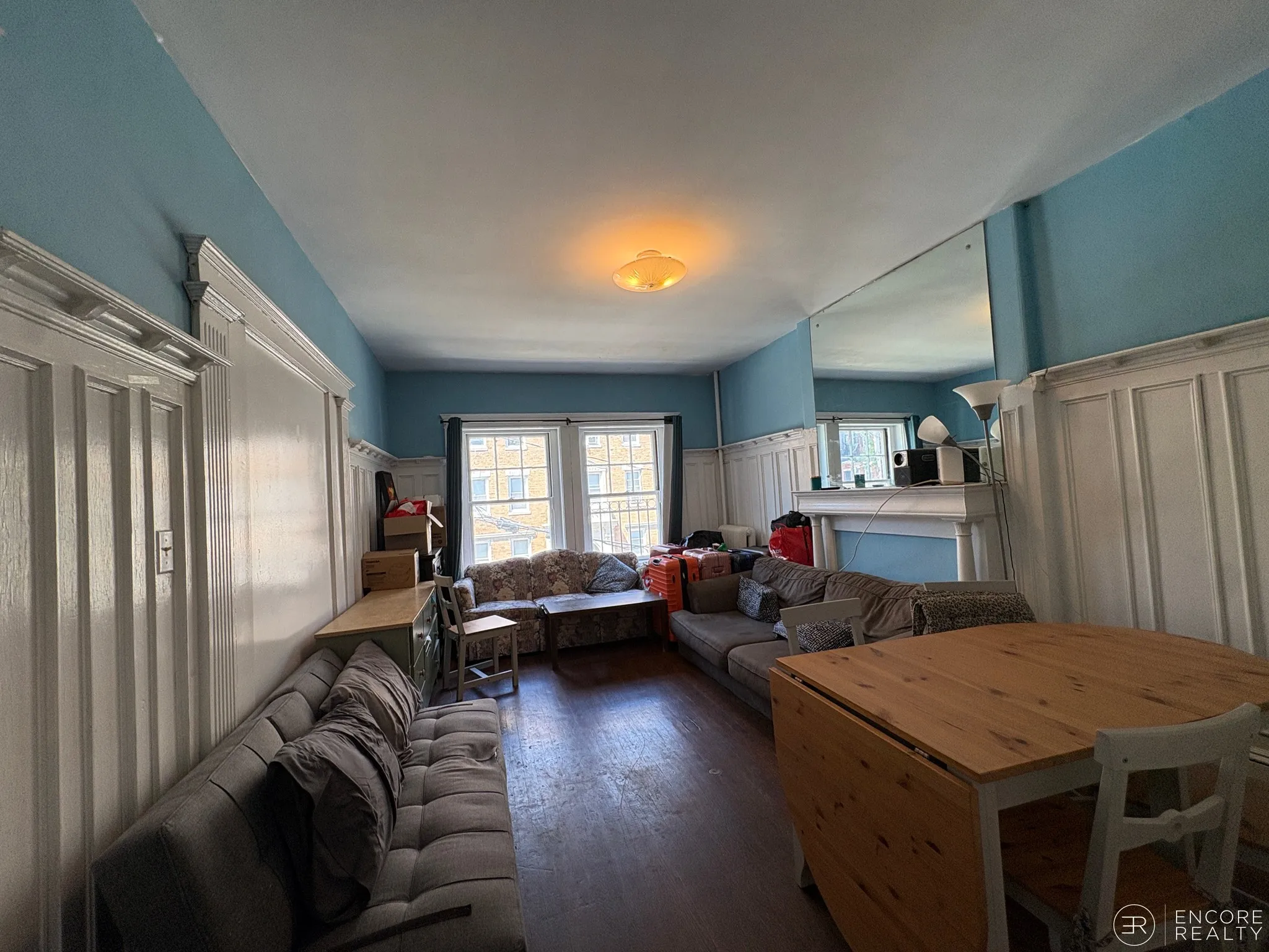 4 bed, 3 bath apartment for rent at 39 Strathmore Rd Unit 2, Brighton — photo 4 of 12