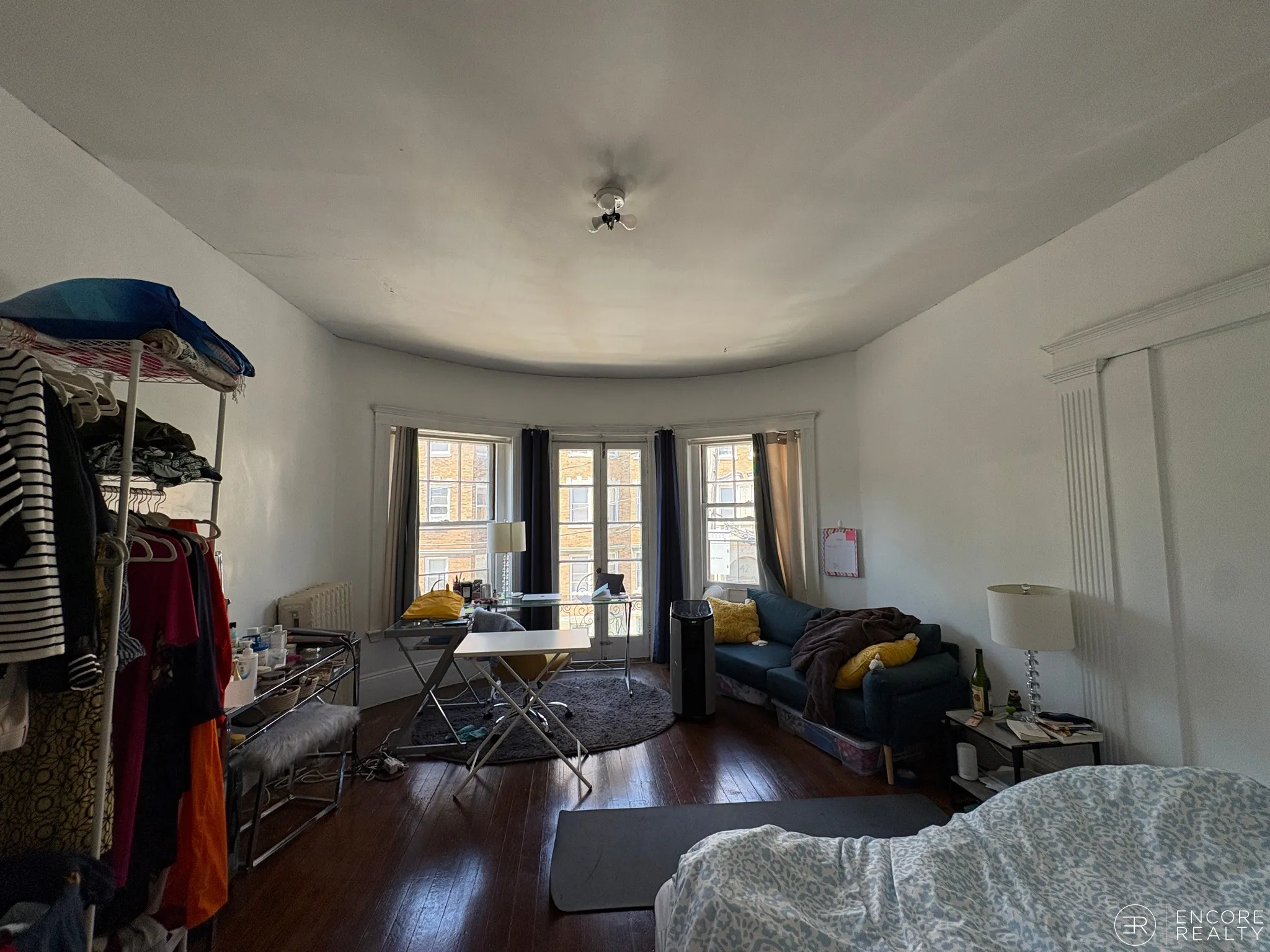4 bed, 3 bath apartment for rent at 39 Strathmore Rd Unit 2, Brighton — photo 9 of 12