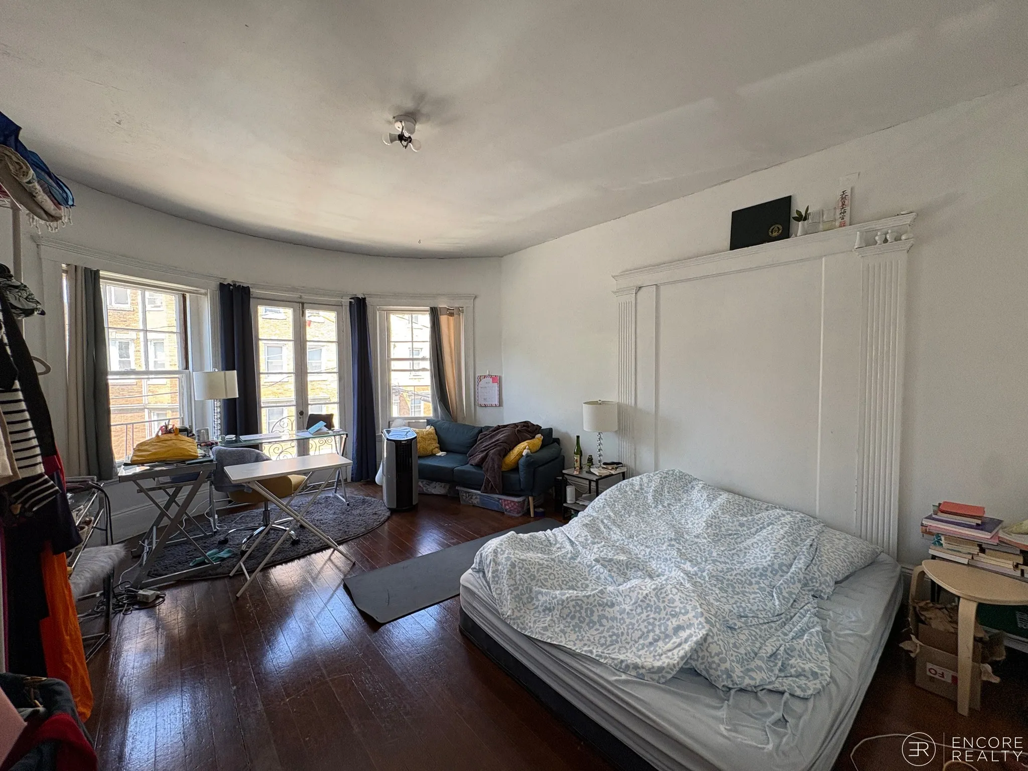 4 bed, 3 bath apartment for rent at 39 Strathmore Rd Unit 2, Brighton — photo 8 of 12