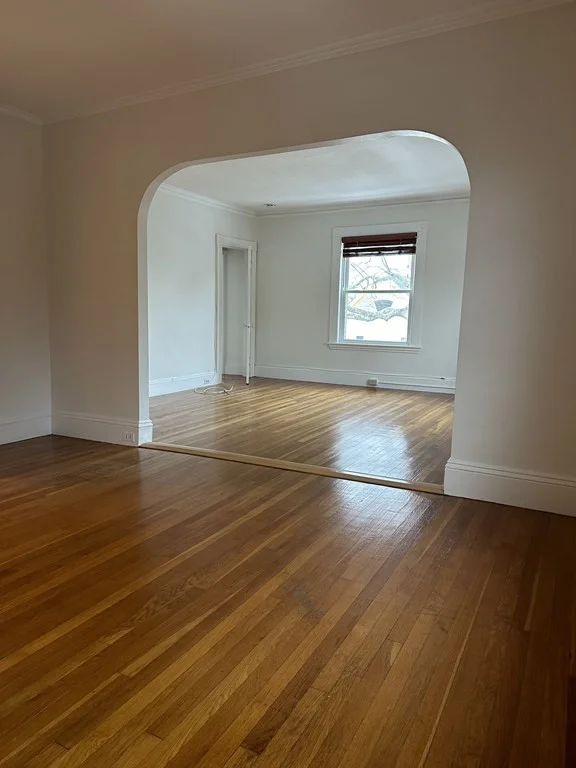 2 bed, 1 bath apartment for rent at 39 Thorndike St Unit 2, Beverly — photo 4 of 6