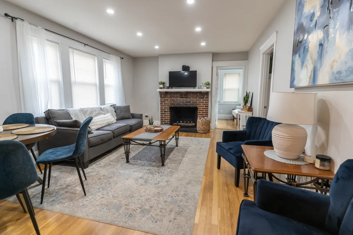3 bed, 1 bath apartment for rent at 39 Trapelo St Unit 1, Brighton