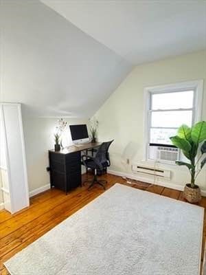 3 bed, 1 bath apartment for rent at 39 W L St, Lowell — photo 10 of 13