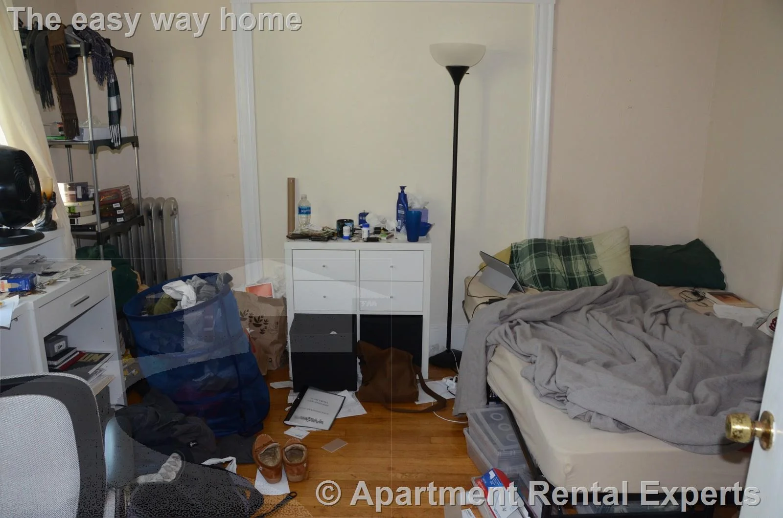 3 bed, 1 bath apartment for rent at 39 Waterhouse St Unit 3, Teele Square — photo 3 of 14