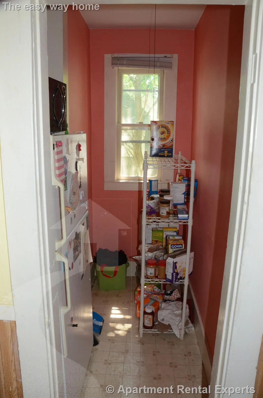 3 bed, 1 bath apartment for rent at 39 Waterhouse St Unit 3, Teele Square — photo 12 of 14