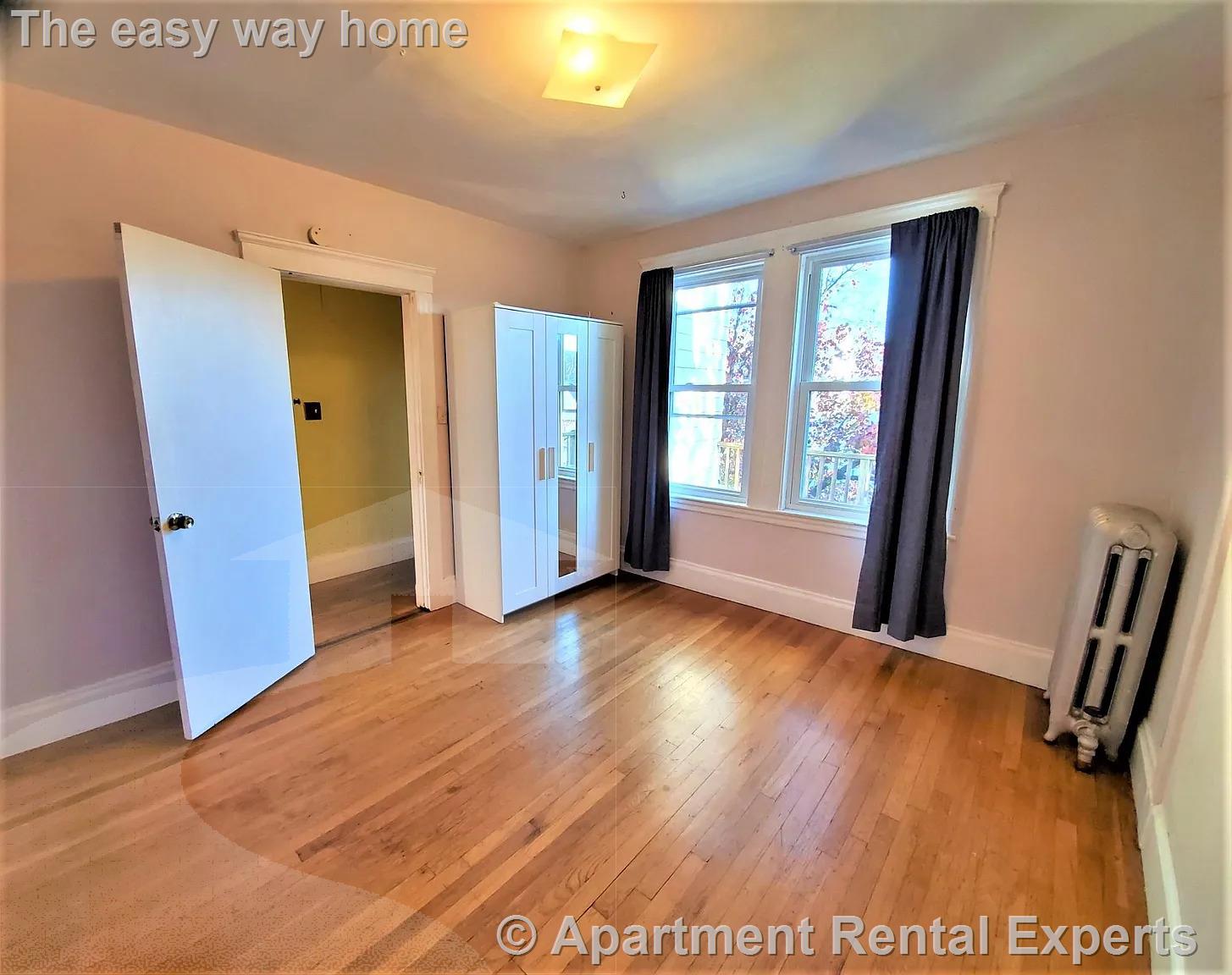 3 bed, 1 bath apartment for rent at 39 Waterhouse St Unit 3, Teele Square — photo 12 of 13