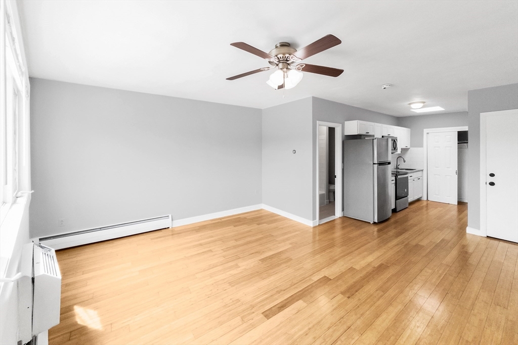 Studio bed, 1 bath apartment for rent at 39 Willow St Unit 2, West Roxbury — photo 7 of 8
