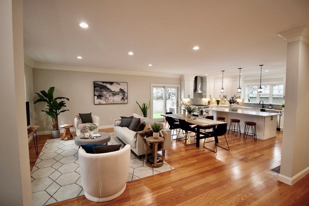 4 bed, 3 bath apartment for rent at 39 Winter St Unit 39, Arlington — photo 3 of 33